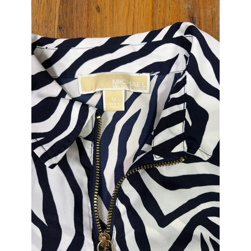 MICHAEL Michael Kors Zebra Print Zip Front Tunic Blouse Womens M Navy White - Picture 3 of 7
